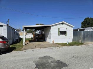 2523 Dennis Dr, Quincy, IL 62301