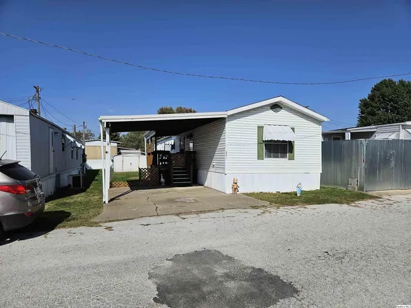 2523 Dennis Dr, Quincy, IL 62301