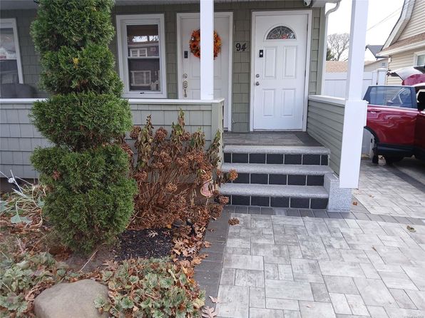 94 Underhill Avenue, Roosevelt, NY 11575