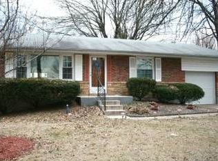 10324 Seaton Dr, Saint Louis, MO