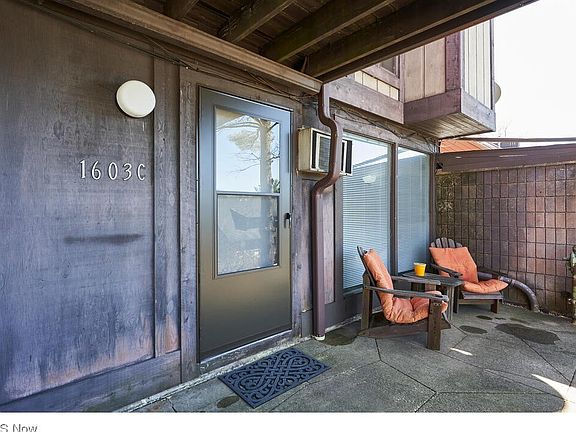3rd image of 1603 Treetop Trl APT C