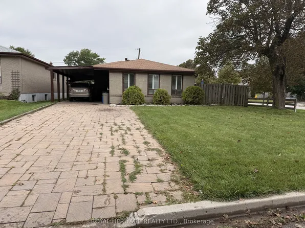 1402 Fordon Ave, Pickering, ON L1W 1J9
