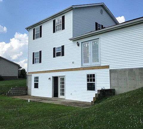 2nd image of 91 Ashley St