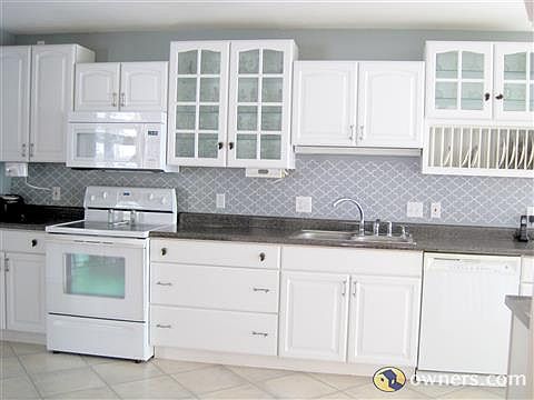 Kitchen with more cabinets