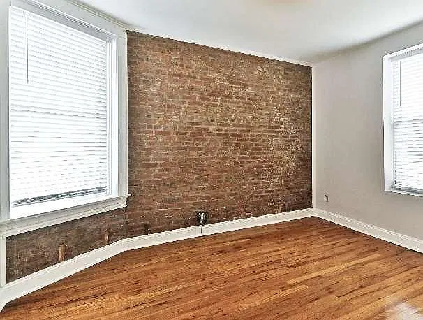 2 bed, 1200 sqft, $1,800 — Photo 4