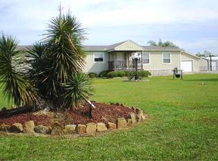 9222 Avenue C, Liverpool, TX 77577