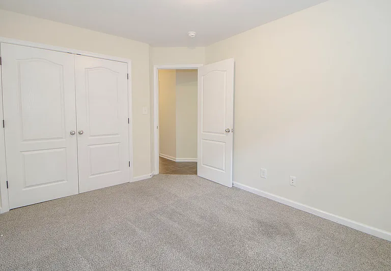 1718B Thistlewood Dr — Photo 11