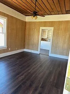 1611 Elizabeth Ave — Photo 7