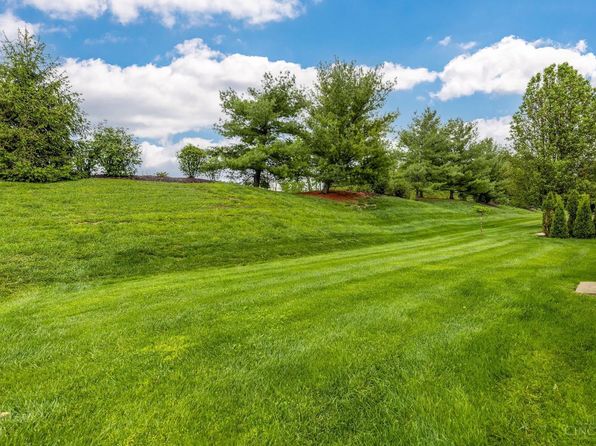 1230 Meadow Vista Dr, Maineville, OH 45039