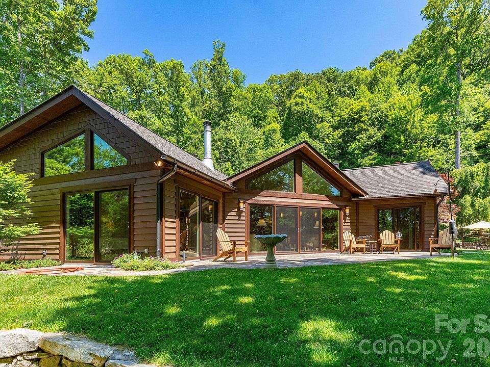 1st image of 29 Gardner Dr