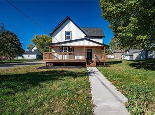 183 S Grant St, Ellsworth, WI 54011