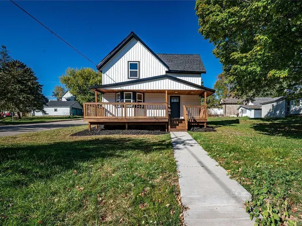 183 S Grant St, Ellsworth, WI 54011