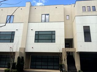 1458 Lake Pointe Pkwy, Sugar Land, TX 77478