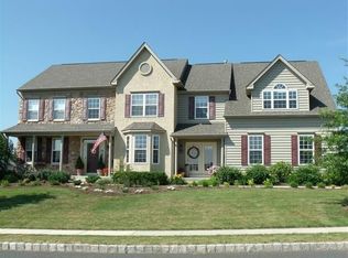 1003 Broadleaf Cir, Royersford, PA 19468