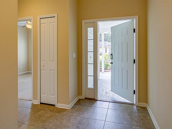 3rd image of 246 Roaring Brook Dr