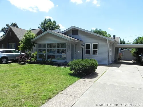 2206 E 19th St Photo 1 2206 E 19th St Photo 1