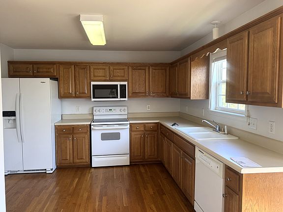 5th image of 1704 Tellico Dr
