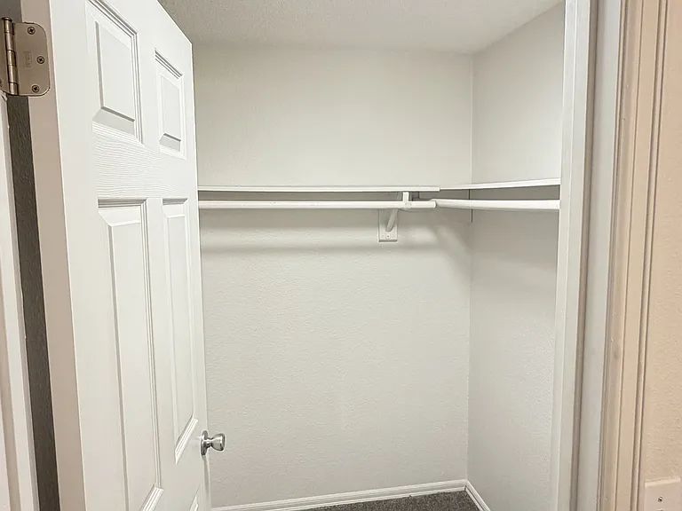 Greenfield Apartments — Photo 17