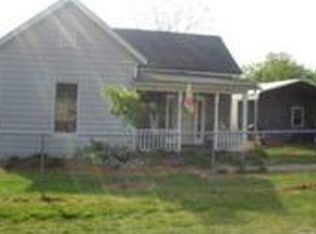 5 Lake St, Granite Falls, NC 28630