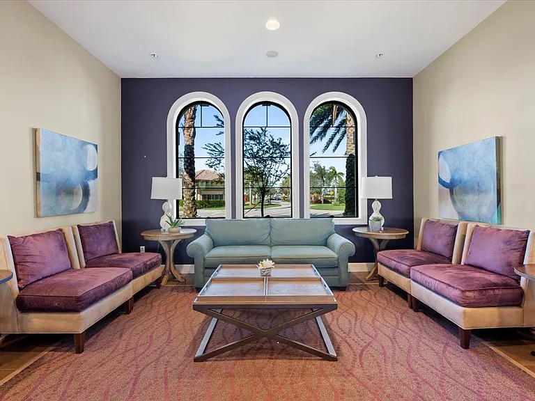 640 SE Monet Dr — Photo 42