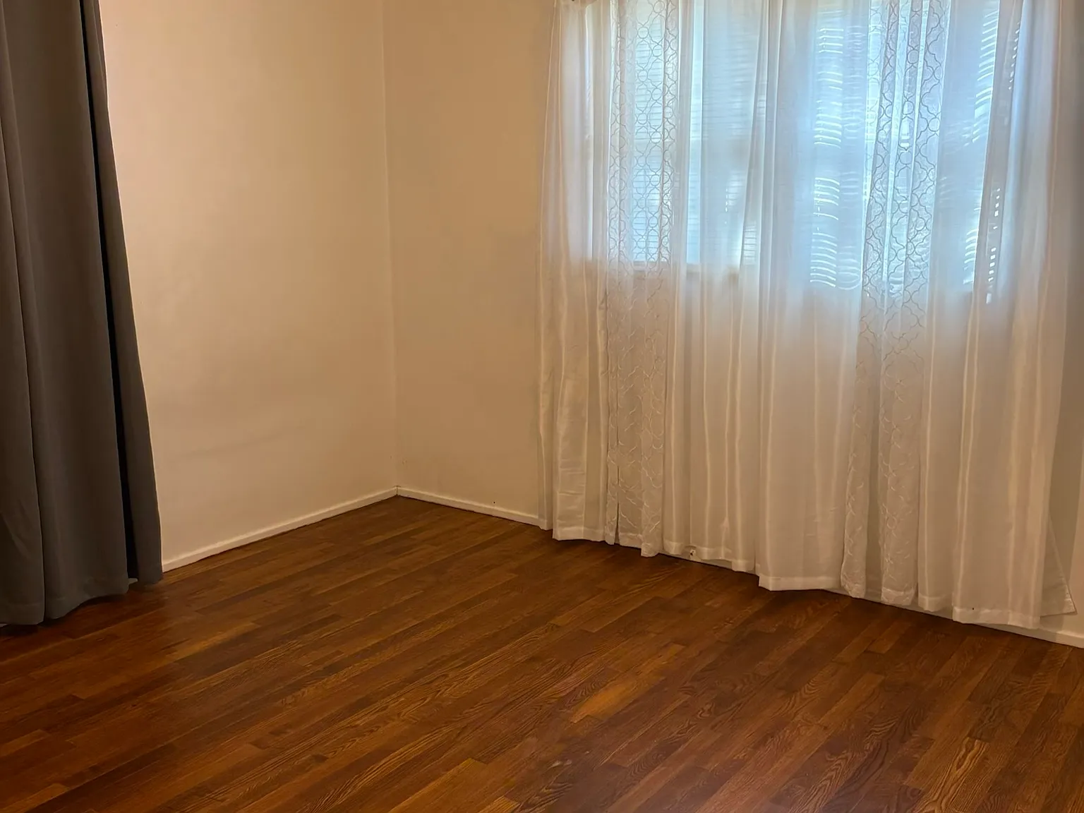3 bed, 1032 sqft, $1,100 — Photo 4