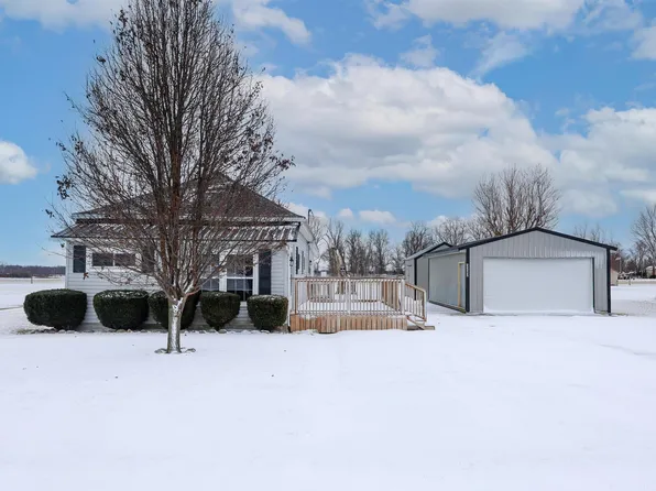 3242 Eme Rd, Arcola, IN 46704