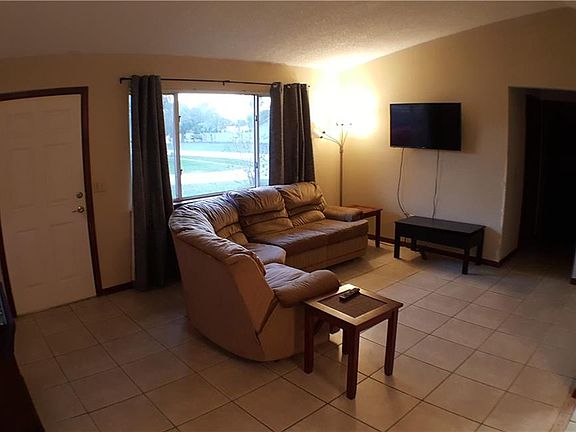 3rd image of 1780 Brewton Cir