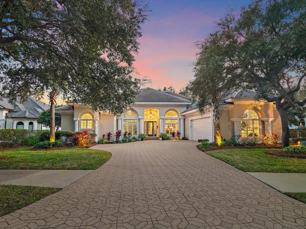 463 Captains Cir, Destin, FL 32541