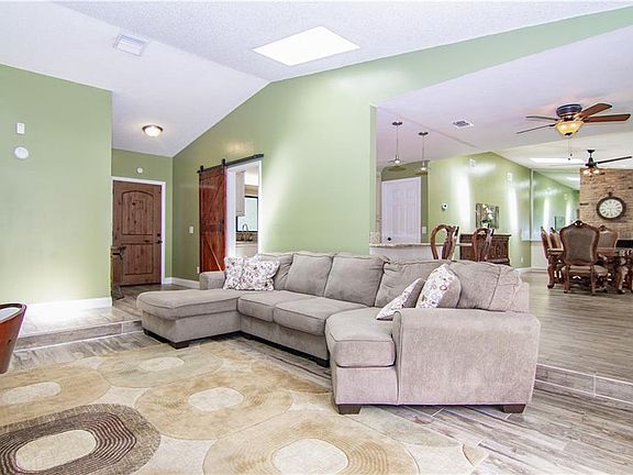 3rd image of 4301 Enright Ct