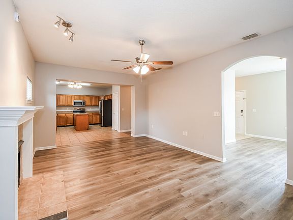 5th image of 1611 Northglen Cir