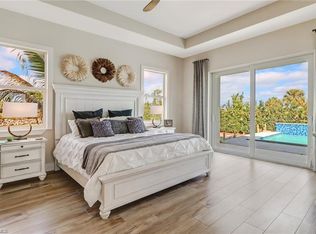 154 Cambria Ln, Naples, FL 34112