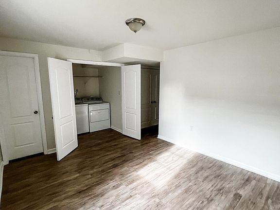 Basement/Laundry - Floor Level