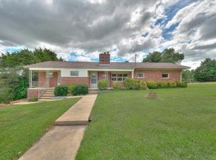 1513 Daisy St, Greeneville, TN 37743