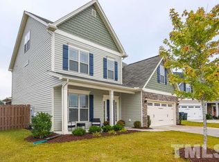 6209 Hirondelle Ct, Holly Springs, NC 27540