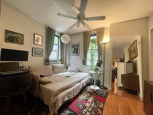 Rented by Compass | media 3