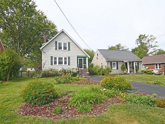 3rd image of 1329 Coolidge Ave
