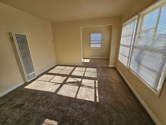 3rd image of 802 Raymond Ave #804