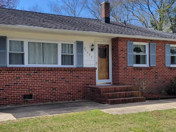 3007 Ogletown Rd, Newark, DE 19713