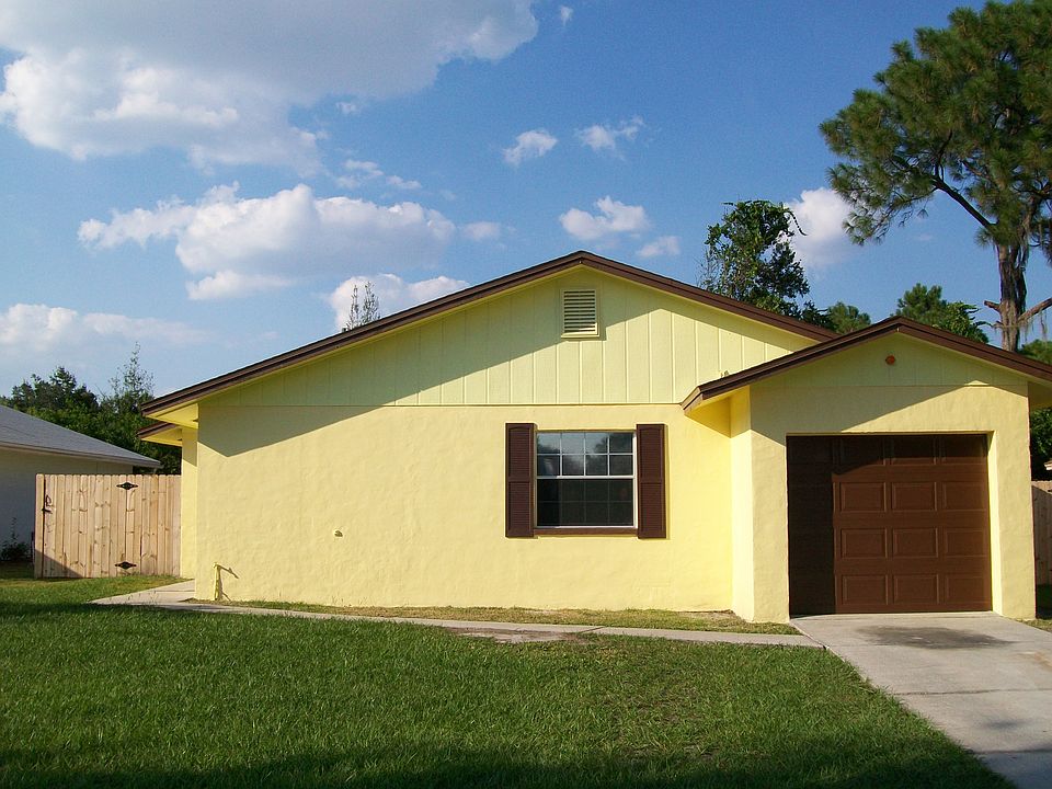 1st image of 802 Whisper Lake Ct