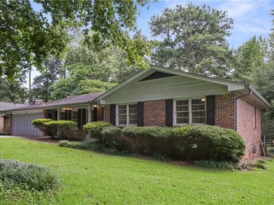 889 Old Tucker Rd, Stone Mountain, GA, 30087