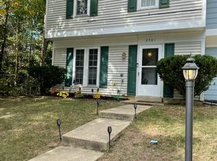 2501 Robinson Pl, Waldorf, MD
