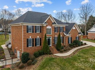 844 46th Avenue Dr NE, Hickory, NC 28601
