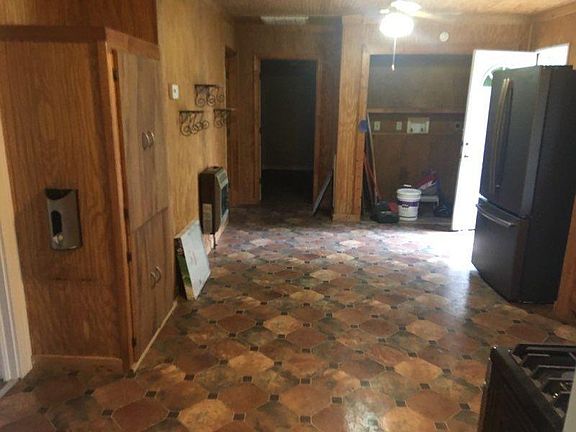 3rd image of 27 Willingham St SW