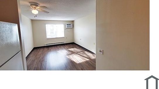 2nd image of 500 Polk Ave