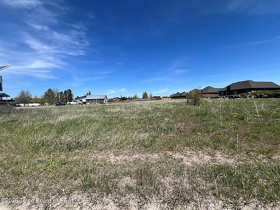 5th image of N 5th Street & Ski Hill Rd