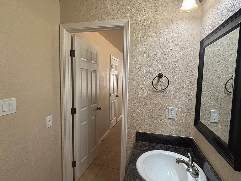 2863 Greenhorn Ct — Photo 18