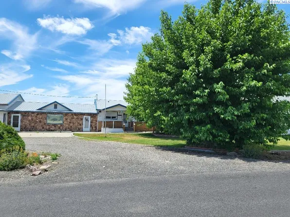 2302 N Griffin Rd, Prosser, WA 99350