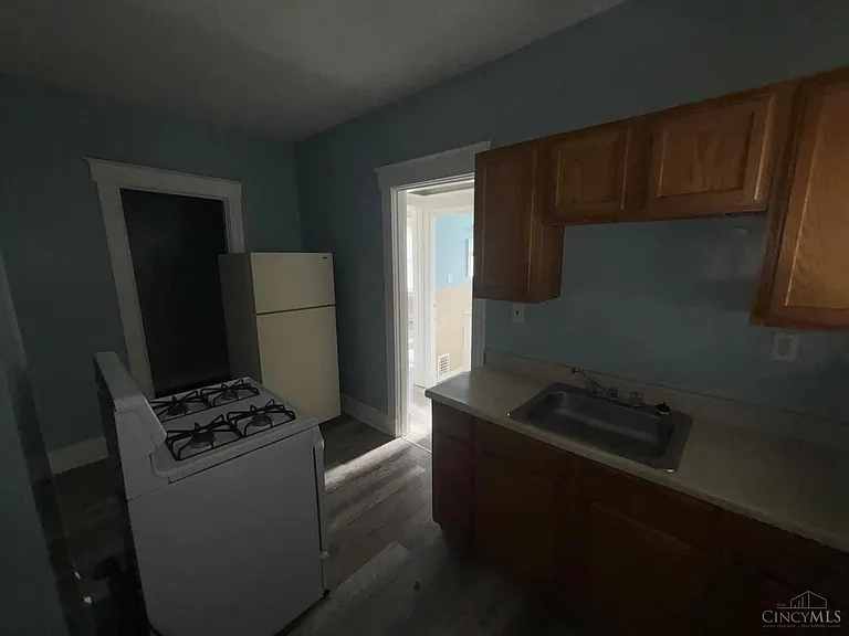 3671 Vine St #2 — Photo 8