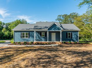 1393 Broad Street Rd, Oilville, VA 23129