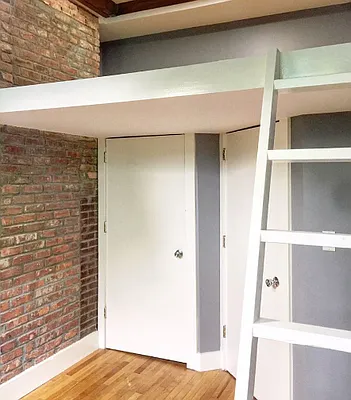 Rented by Brooklyn Group | media 20